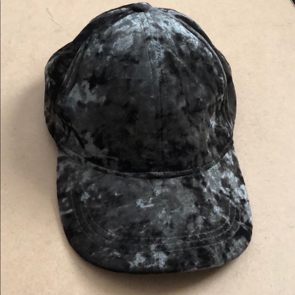 Velvet cap